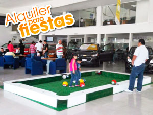 Renta de Fútbol Billar Humano Gigante