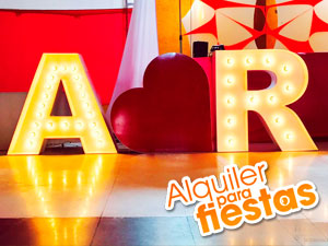 Alquiler y renta de letras gigantes